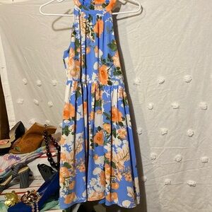 Vince Camuto Size 4 Dress